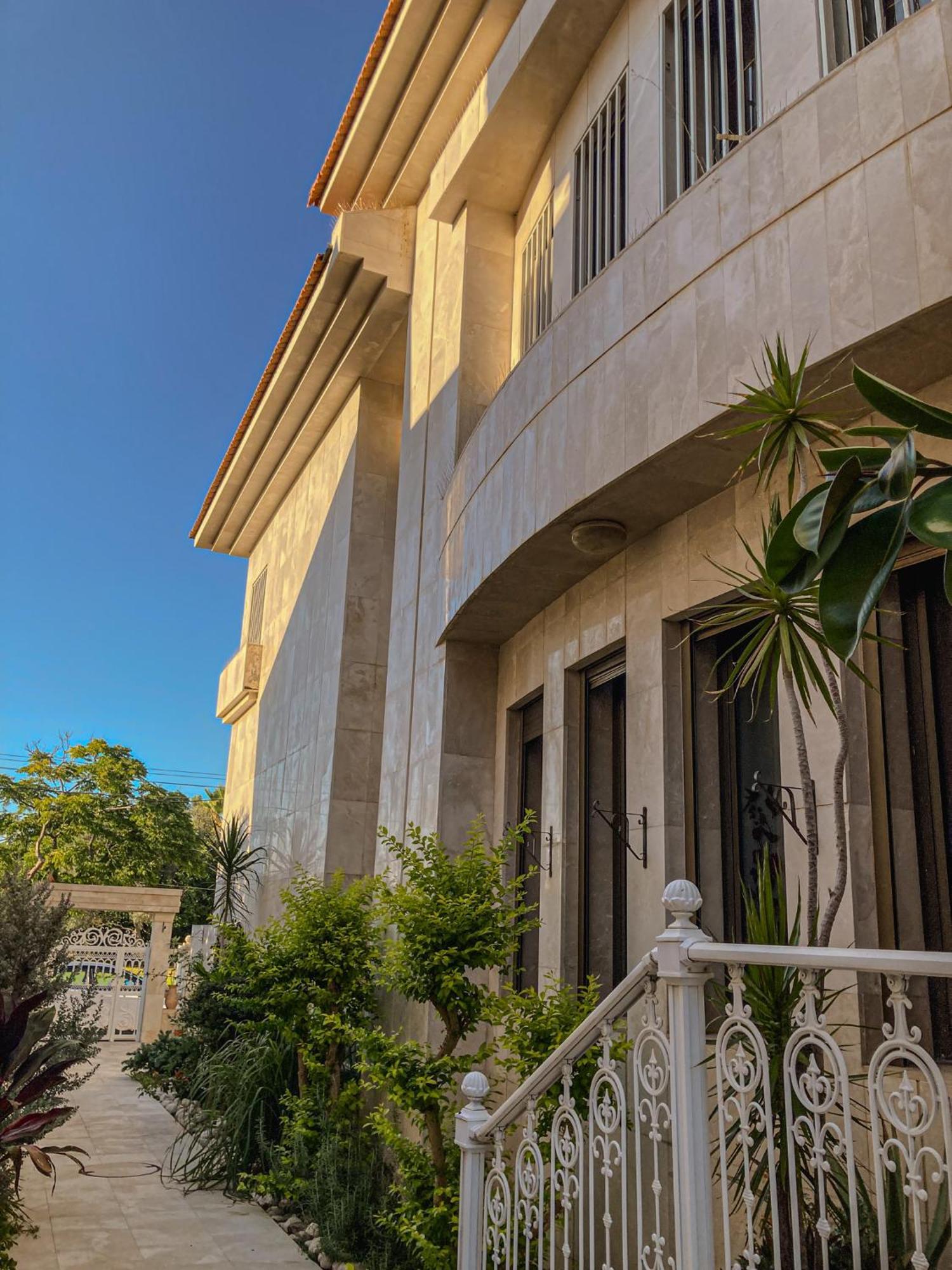 Villa White Hall Yehud-Monosson Exterior photo